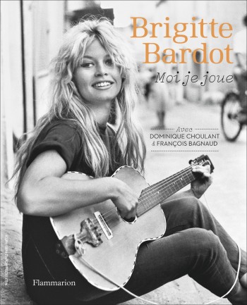 bardot,brigitte,jouer,guitare,chansons,photos,moi